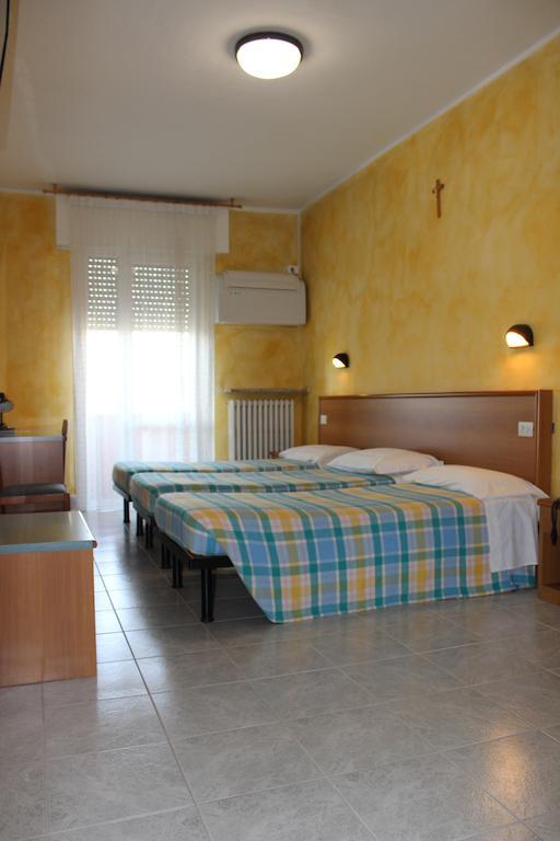 Albergo Napoleone SantʼAmbrogio di Valpolicella Cameră foto